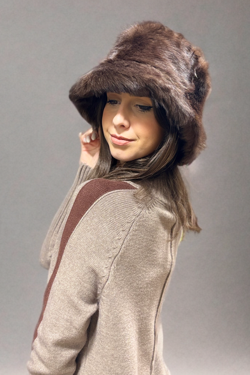 Cappello A Secchiello Invernale Donna PURFANREE In Morbida Pelliccia Sintetica – Con Stampa Lettere – Taglia Unica 56-60 Cm